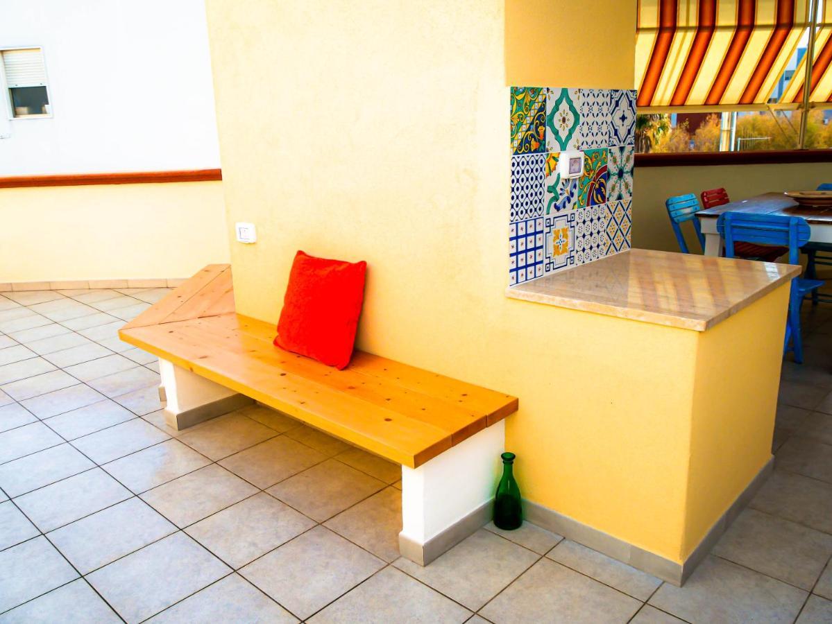 Cala Verdegiglio Home โมโนโปลี ภายนอก รูปภาพ