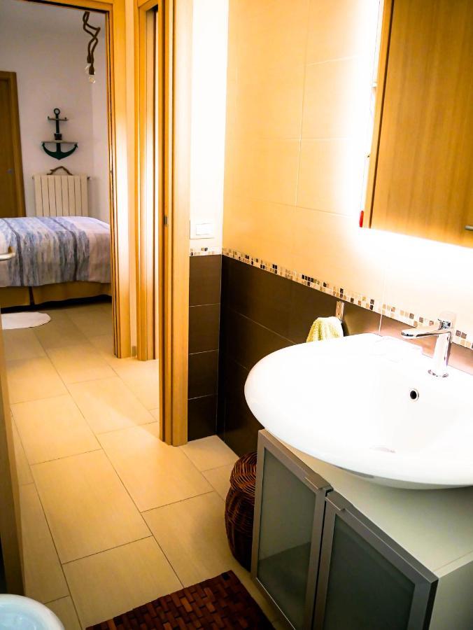 Cala Verdegiglio Home โมโนโปลี ภายนอก รูปภาพ
