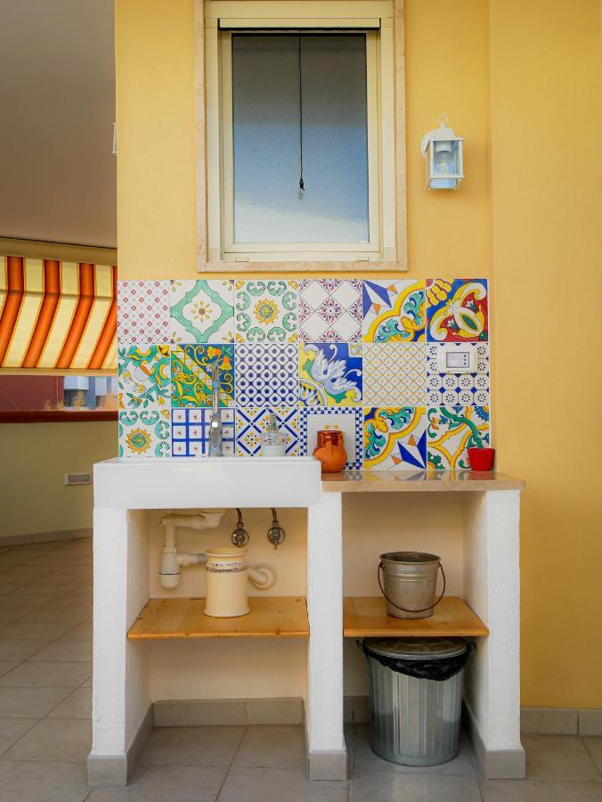Cala Verdegiglio Home โมโนโปลี ภายนอก รูปภาพ